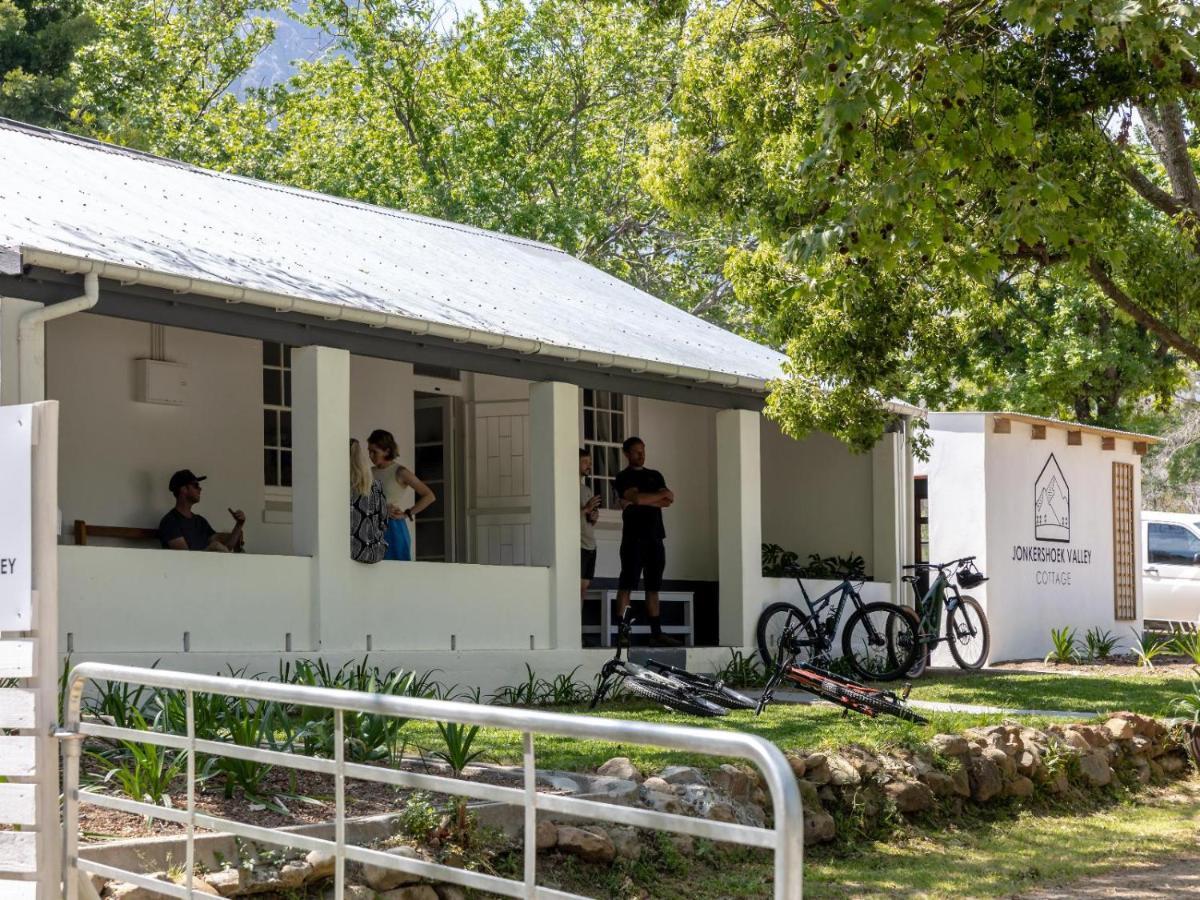 Jonkershoek Valley Cottage Στέλενμπος Εξωτερικό φωτογραφία