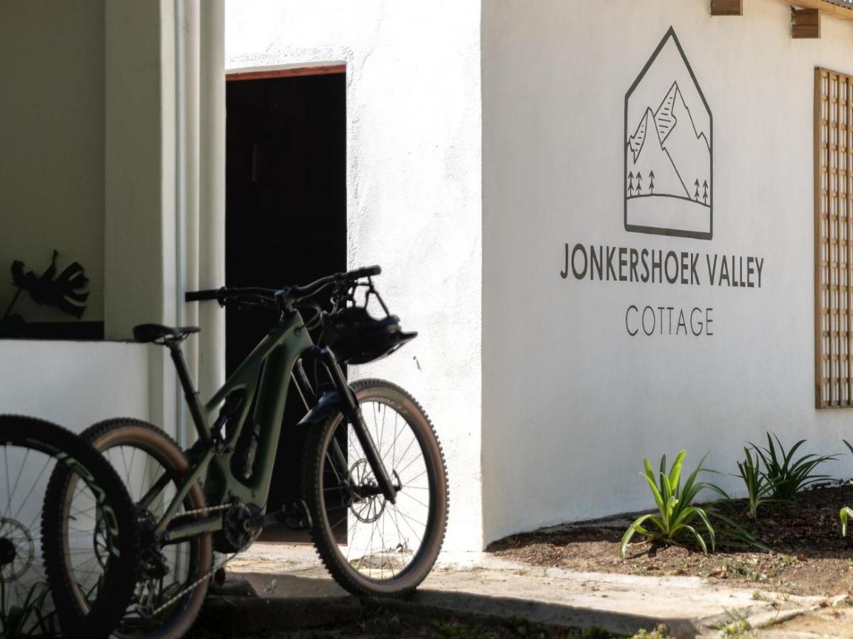 Jonkershoek Valley Cottage Στέλενμπος Εξωτερικό φωτογραφία
