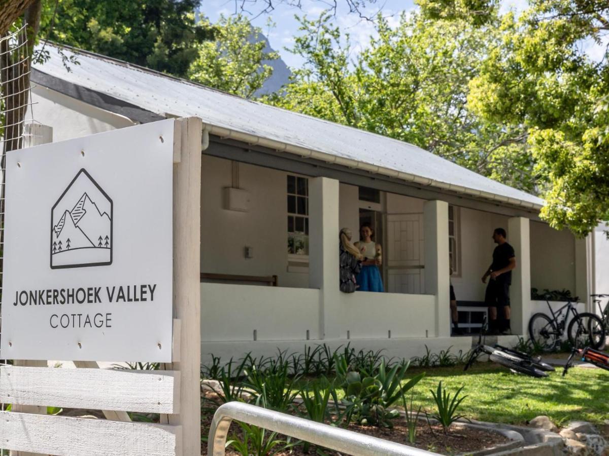 Jonkershoek Valley Cottage Στέλενμπος Εξωτερικό φωτογραφία